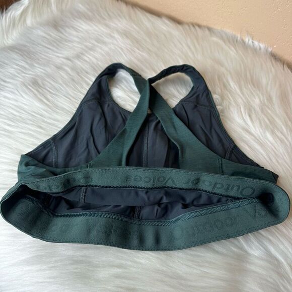 Outdoor Voices Tech Sweat Criss Cross Key Hole Sports Bra Green Size Small - Picture 7 of 11